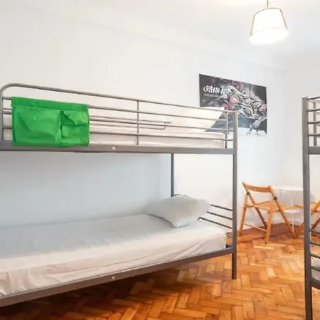 Brand New Fully Furnished Just 20 Meters From Anjos Metro Station - 3 Lizbona