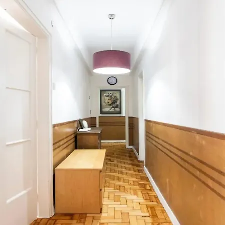 Brand New Fully Furnished Just 20 Meters From Anjos Metro Station - 3 Maison d'hôtes Lisboa
